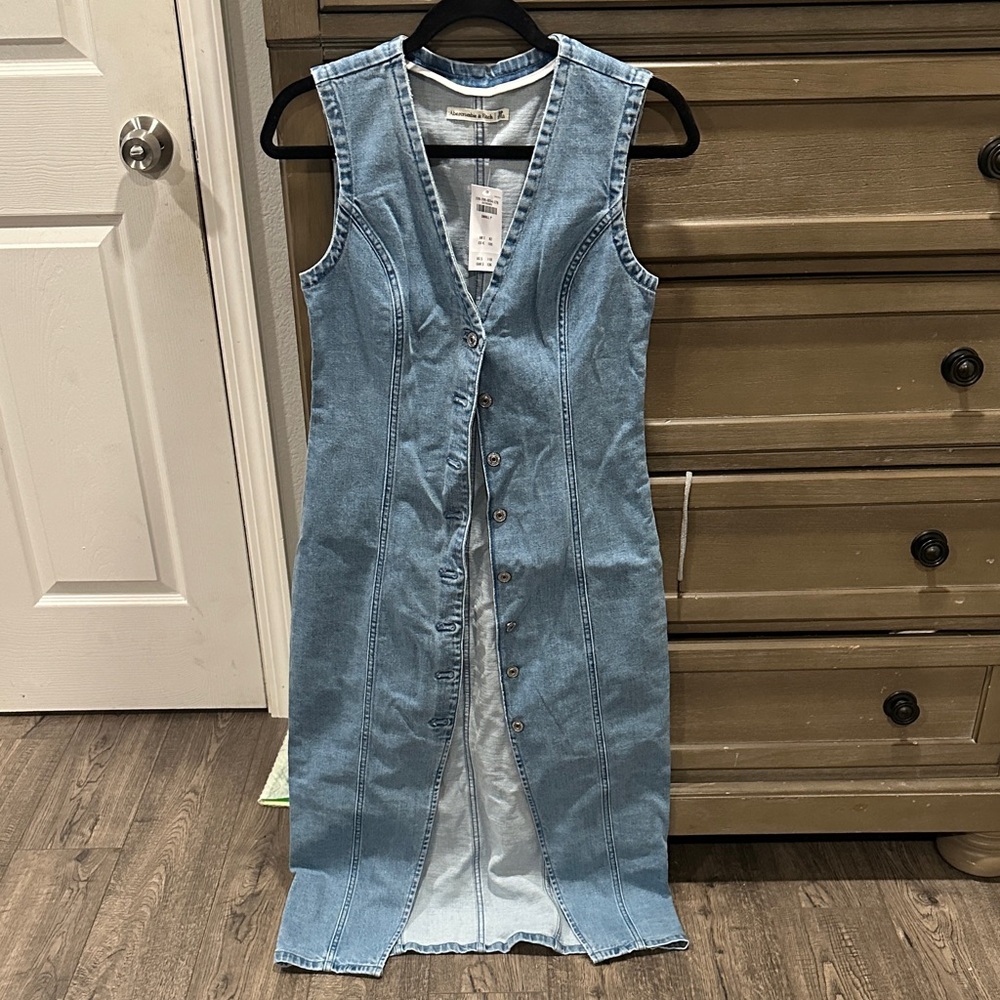 Sleeveless Denim Button-Down Dress
